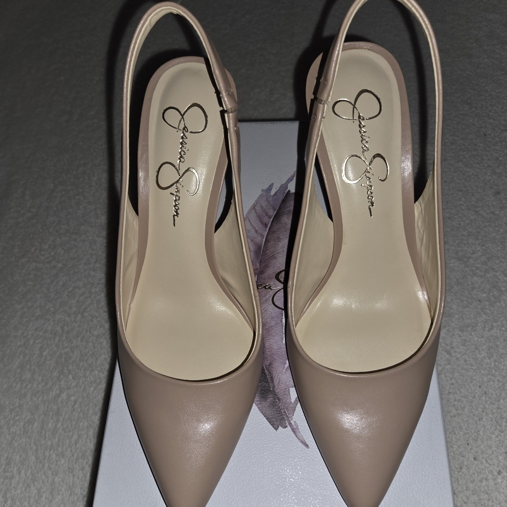 Jessica Simpson Women's Tan Slingback Heels